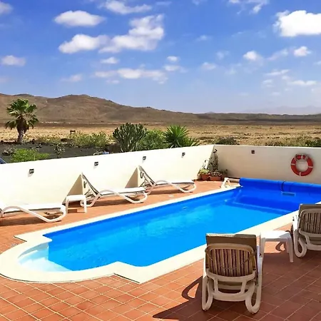 Ferienhaus Mit Privatpool Fur 6 Personen Ca 140 Qm In Tindaya, Fuerteventura Westkuste Von Fuerteventura Hébergement de vacances La Oliva