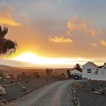 Hébergement de vacances Ferienhaus Mit Privatpool Fur 6 Personen Ca 140 Qm In Tindaya, Fuerteventura Westkuste Von Fuerteventura *